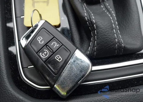 2023 Volkswagen Arteon 2.0T Sel Premium R-Line из США, поврежденный, VIN WVWTR7AN4PE014292